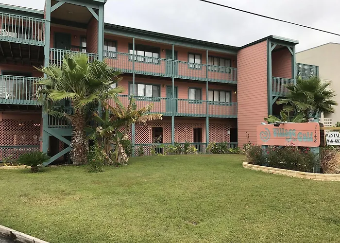 Village By The Gulf 3*